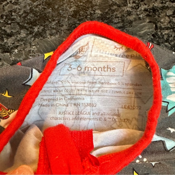 Little Sleepies Justice League Zippy 3-6 Months - Picture 7 of 7